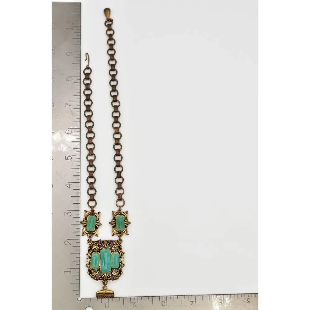 Vintage Collar Necklace Green Cabochon Antiqued Brass Gold Chunky Heavy BinA17